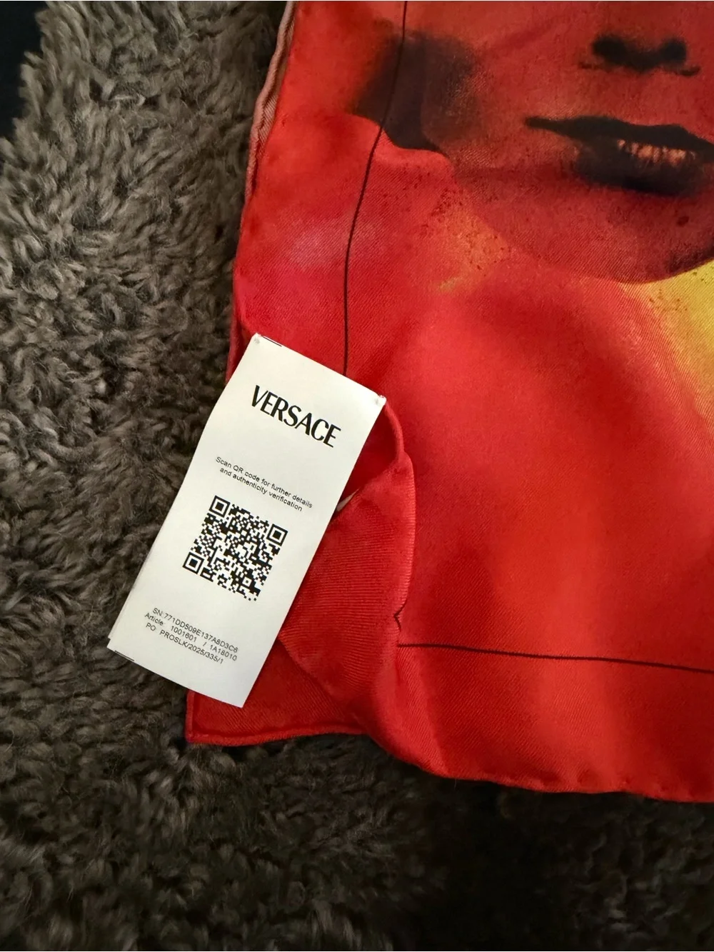 Versace The Party 100% Silk Twill Scarf 70cm Pop Art Print NWT